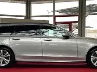 Gebraucht Volvo V90 Core 197 PS (144 kW) 2023 Silver dawn / metallic Kombi