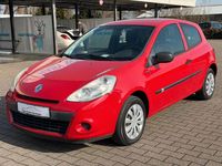 Gebraucht Renault Clio III 75 PS (55 kW) 2012 Rot Kleinwagen
