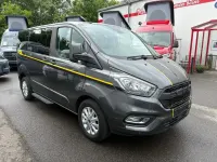 Gebraucht Ford Tourneo Trend 131 PS (96 kW) 2019 Grau Van / Kleinbus