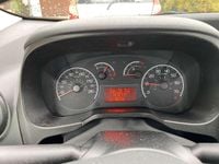 Gebraucht Peugeot TePee 75 PS (55 kW) 2012 Weiß Kombi