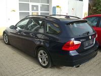 gebraucht BMW 320 Touring Xenon Leder PDC Panorama Navi SH 19 Zoll