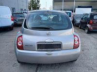 Gebraucht Nissan Micra 65 PS (47 kW) 2005 Silber Kleinwagen