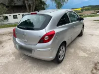 Gebraucht Opel Corsa 70 PS (51 kW) 2007 Silber Kleinwagen