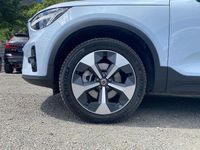 Gebraucht Volvo XC40 Plus 163 PS (119 kW) 2024 Blau SUV