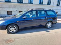 Gebraucht Ford Focus 101 PS (74 kW) 2002 Blau Kombi