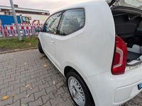 Gebraucht VW up! Cup 60 PS (44 kW) 2014 Weiß Kleinwagen