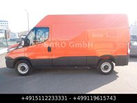 Gebraucht Iveco Daily 156 PS (114 kW) 2019 Orange Van / Kleinbus