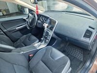 Gebraucht Volvo XC60 163 PS (119 kW) 2012 Braun SUV