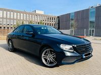 Gebraucht Mercedes E220 194 PS (142 kW) 2016 Grün Limousine