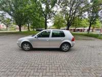 Gebraucht VW Golf IV 115 PS (84 kW) 2002 Silber Kleinwagen