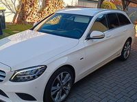 Gebraucht Mercedes C300e 306 PS (225 kW) 2019 Weiß Kombi