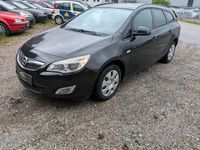 Gebraucht Opel Astra 116 PS (85 kW) 2011 Schwarz Kombi