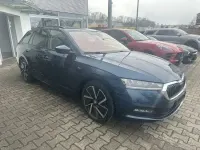 Gebraucht Skoda Octavia Clever 150 PS (110 kW) 2021 Lava blau Kombi