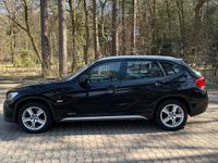 Gebraucht BMW X1 150 PS (110 kW) 2010 Schwarz SUV