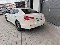 Gebraucht Maserati Ghibli 409 PS (300 kW) 2015 Weiß Limousine