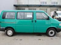 Gebraucht VW Caravelle 102 PS (75 kW) 1998 Grün Van