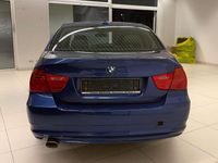 Gebraucht BMW 318 143 PS (105 kW) 2008 Montegoblau metallic Limousine