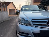 Gebraucht Mercedes C180 156 PS (114 kW) 2011 Silber Limousine