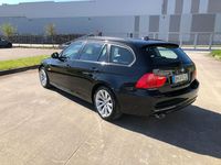 Gebraucht BMW 320 Comfort Edition 184 PS (135 kW) 2010 Schwarz Kombi