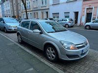 Gebraucht Opel Astra 125 PS (91 kW) 2005 Silber Limousine