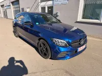 Gebraucht Mercedes C220 AMG 194 PS (142 kW) 2019 Blau Limousine