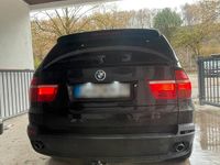Second-hand BMW X5 235 CP (172 kW) 2008 Negru SUV