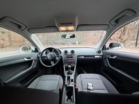 Gebraucht Audi A3 125 PS (91 kW) 2010 Grau Kleinwagen