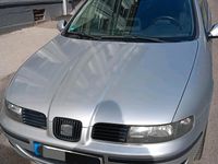 Second-hand Seat Leon 109 CP (80 kW) 2003 Argintiu Hatchback