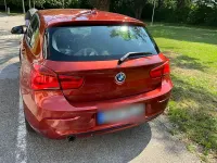 Gebraucht BMW 118 Sport Line 136 PS (100 kW) 2019 Orange Limousine