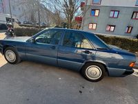 Gebraucht Mercedes 190 106 PS (77 kW) 1993 Blau Limousine