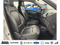 Gebraucht Dacia Spring Essentiel 33 kW (45 PS) 2023 Gris diamond silver (metallic) Kleinwagen