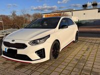 Gebraucht Kia Ceed GT GT 204 PS (150 kW) 2019 Weiß Limousine