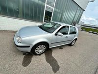 Gebraucht VW Golf IV 70 PS (51 kW) 1999 Silber Kleinwagen