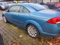 Gebraucht Ford Focus Titanium 145 PS (106 kW) 2007 Acquablau Cabrio