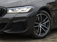 Gebraucht BMW 530 Performance 286 PS (210 kW) 2022 Sophistograu brillanteffekt Limousine