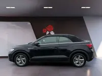 Gebraucht VW T-Roc Cabriolet R-line 150 PS (110 kW) 2025 Deep black Cabrio