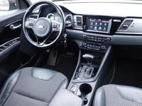 Gebraucht Kia Niro Vision 105 PS (77 kW) 2017 Platinum graphite SUV