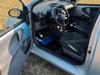 Gebraucht Toyota Aygo 67 PS (49 kW) 2006 Grau Kleinwagen