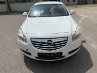 Gebraucht Opel Insignia 131 PS (96 kW) 2009 Weiß Limousine