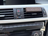 Gebraucht BMW 318 Advantage 136 PS (100 kW) 2019 Grau Kombi