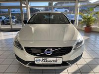 Gebraucht Volvo V60 CC Kinetic 150 PS (110 kW) 2016 Weiß Kombi