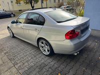 Gebraucht BMW 330 258 PS (189 kW) 2007 Silber Limousine