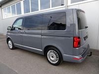 Gebraucht VW Multivan 150 PS (110 kW) 2022 Grau Van / Kleinbus