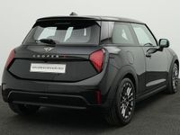 Gebraucht Mini Cooper S Favoured 204 PS (150 kW) 2025 Schwarz Kleinwagen