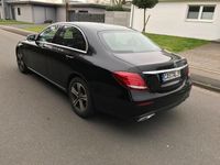 Gebraucht Mercedes E220 194 PS (142 kW) 2018 Schwarz Limousine