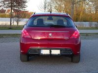 Gebraucht Peugeot 308 150 PS (110 kW) 2012 Rot Limousine