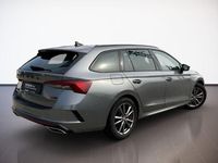 Gebraucht Skoda Octavia Ambiente 245 PS (180 kW) 2022 Graphitegrau Kombi