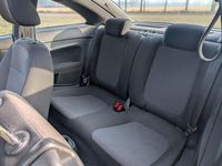 Gebraucht VW Beetle 105 PS (77 kW) 2012 Schwarz Kleinwagen