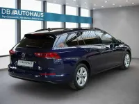 Gebraucht VW Golf VIII Life 110 PS (80 kW) 2023 Blau Kombi