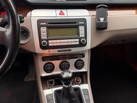 Gebraucht VW Passat 116 PS (85 kW) 2006 Andere farben Limousine